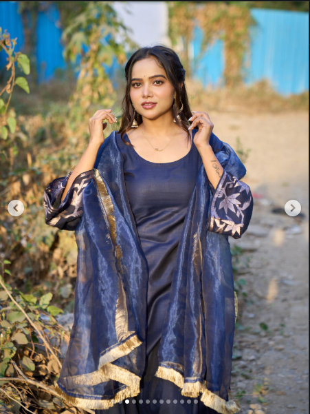 MANISHA - ROYAL BANARASI SUIT