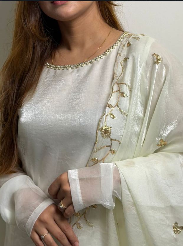 HIBAAS - HINA