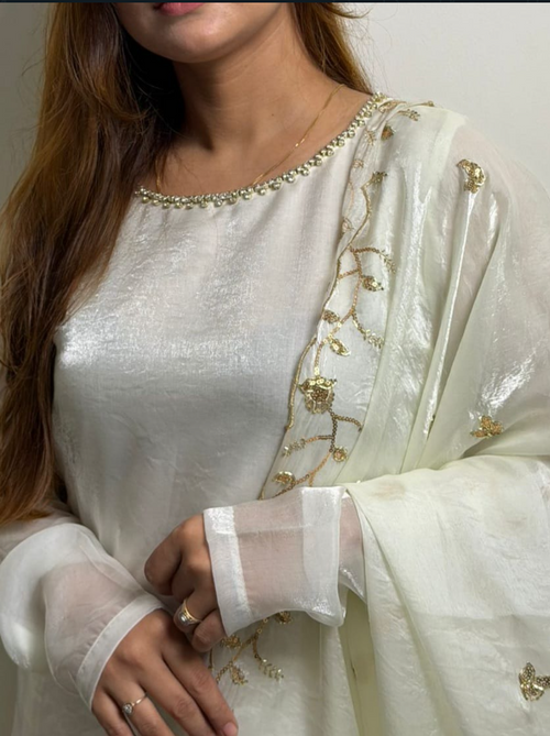 HIBAAS - HINA